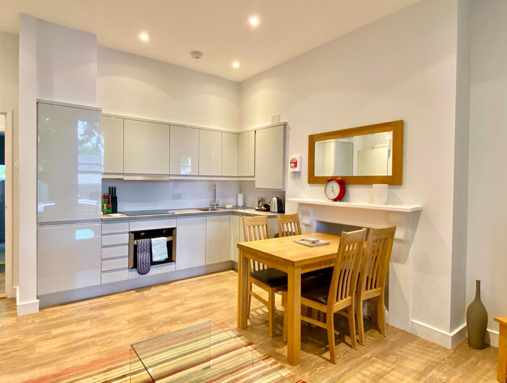 Your Space Apartments - Jubilee House CBG Extérieur photo